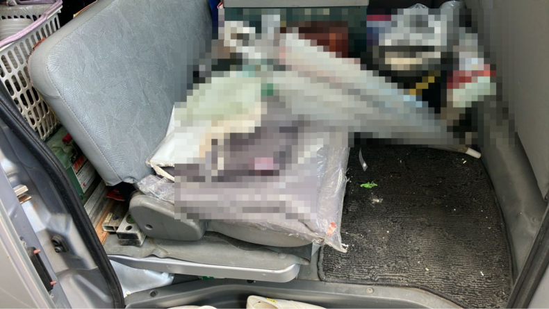 内装後方シート