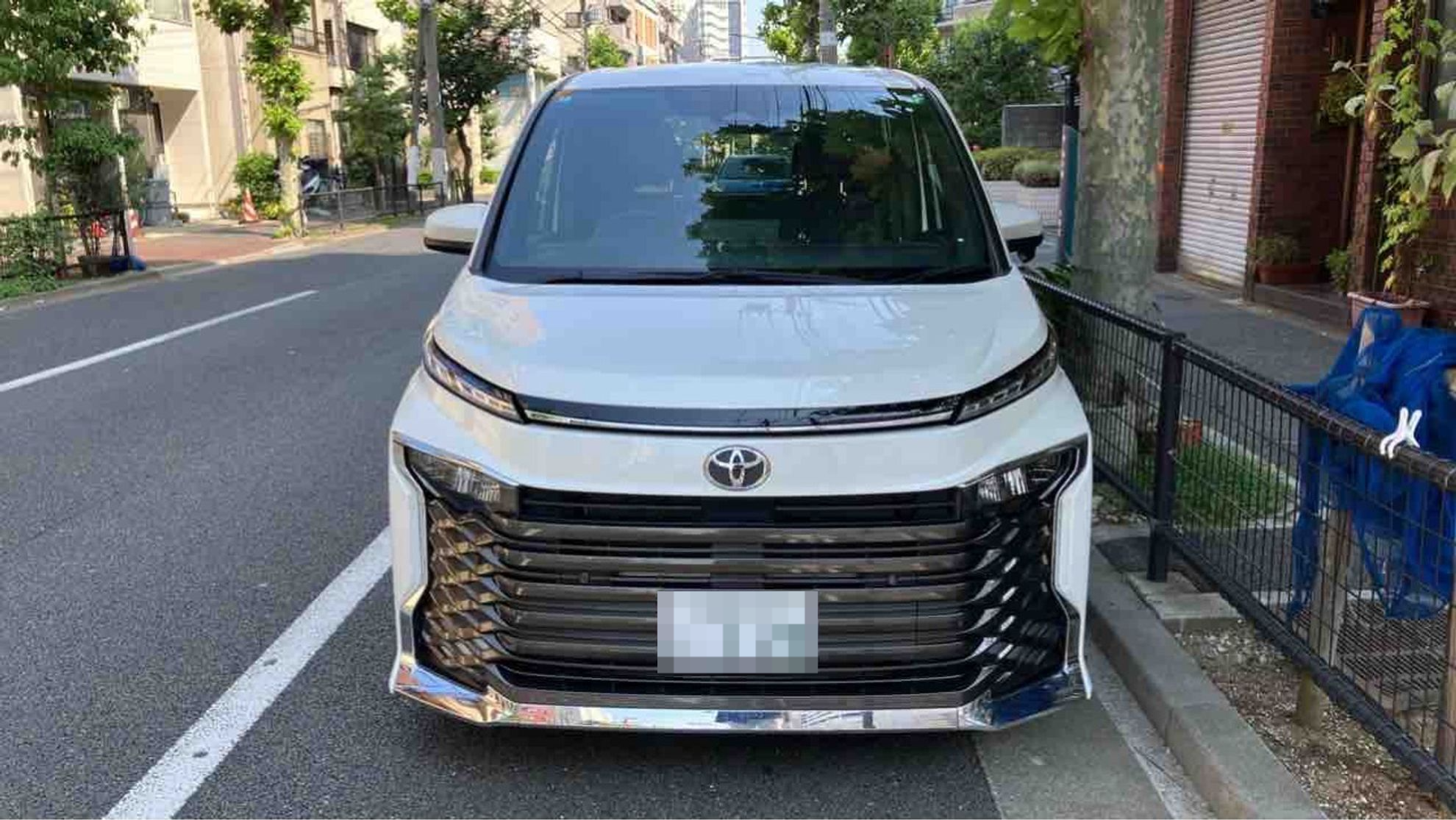 外装前方