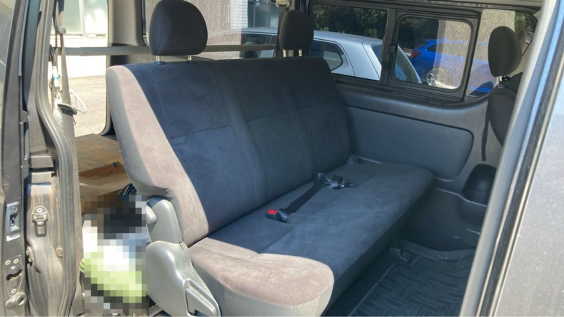 内装後方シート