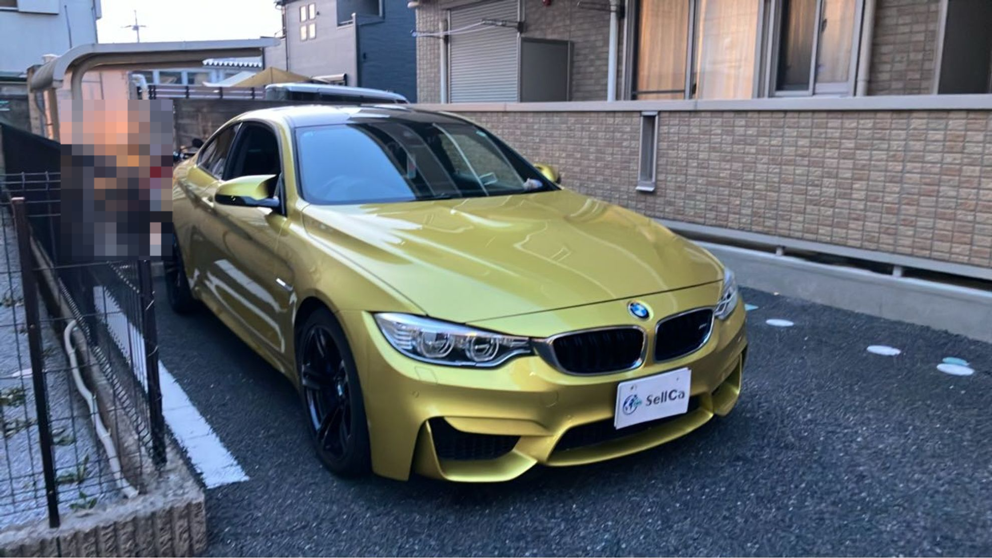 外装右前