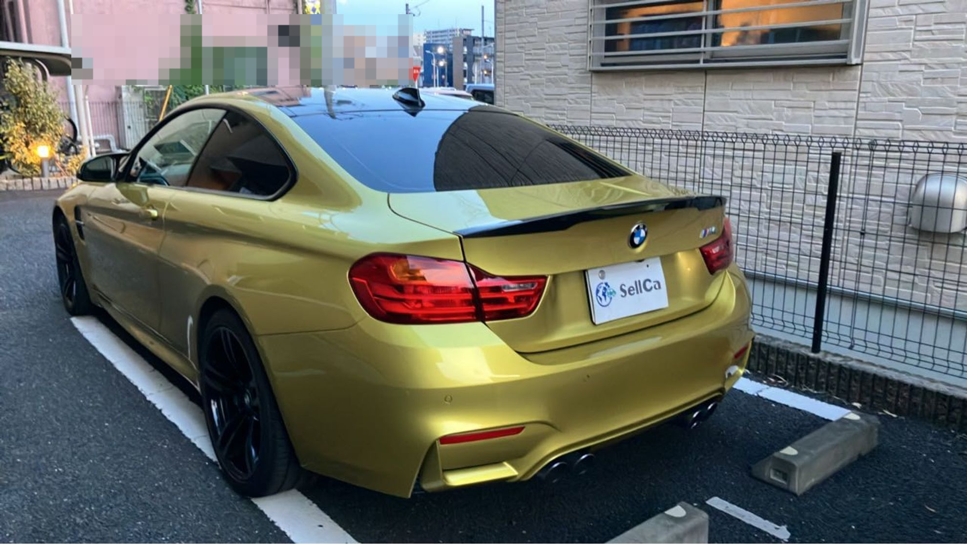 外装左後方
