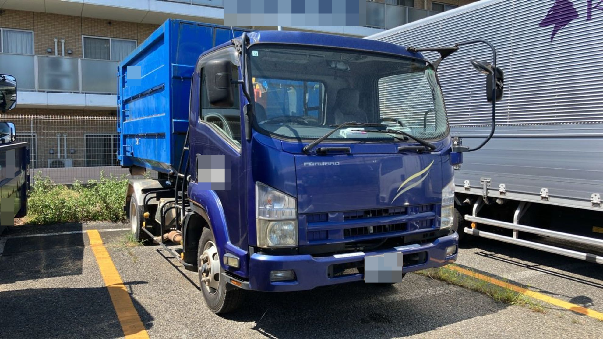 外装右前