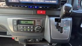 内装シフト