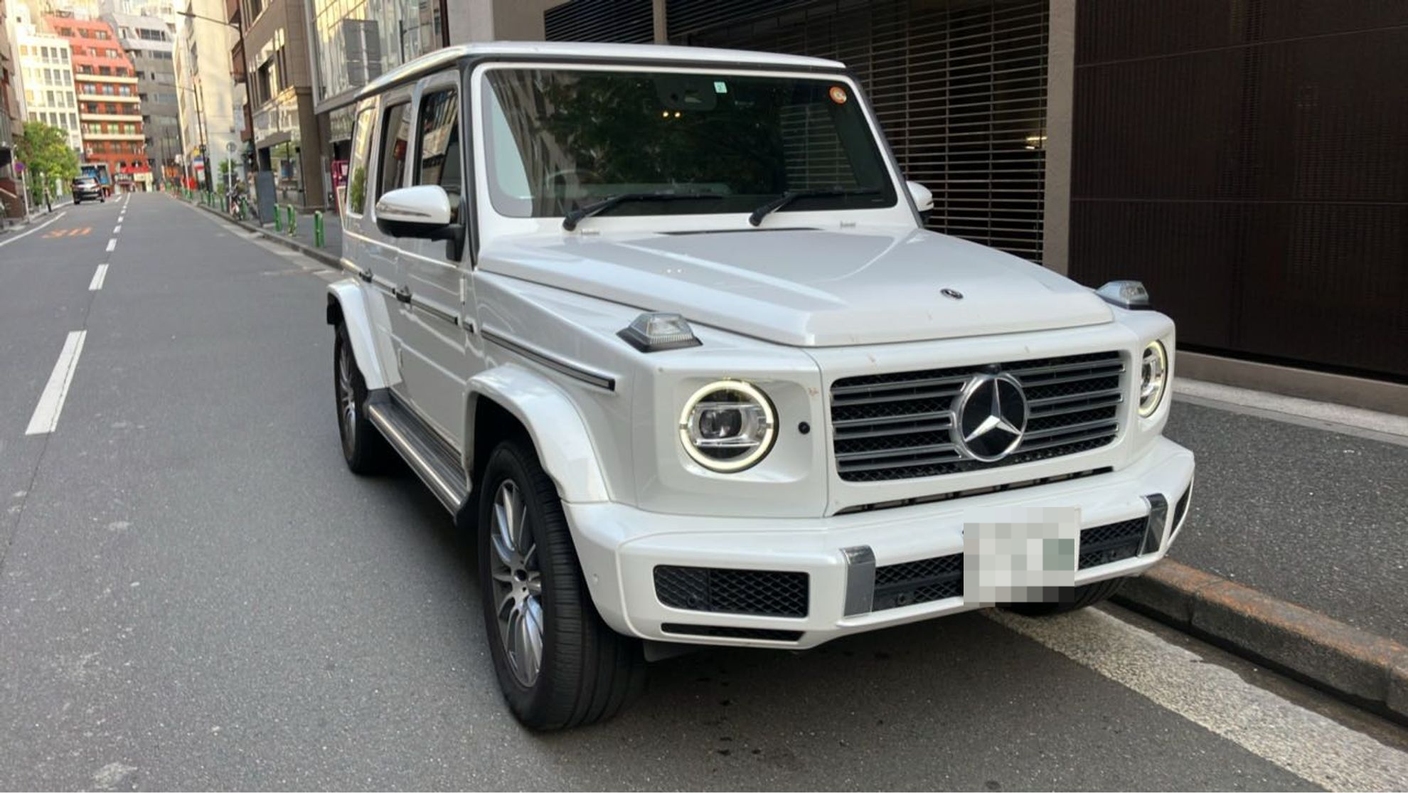 外装右前