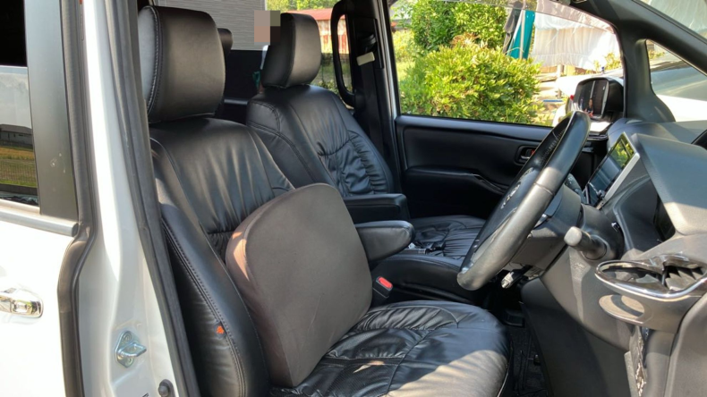 内装前方シート