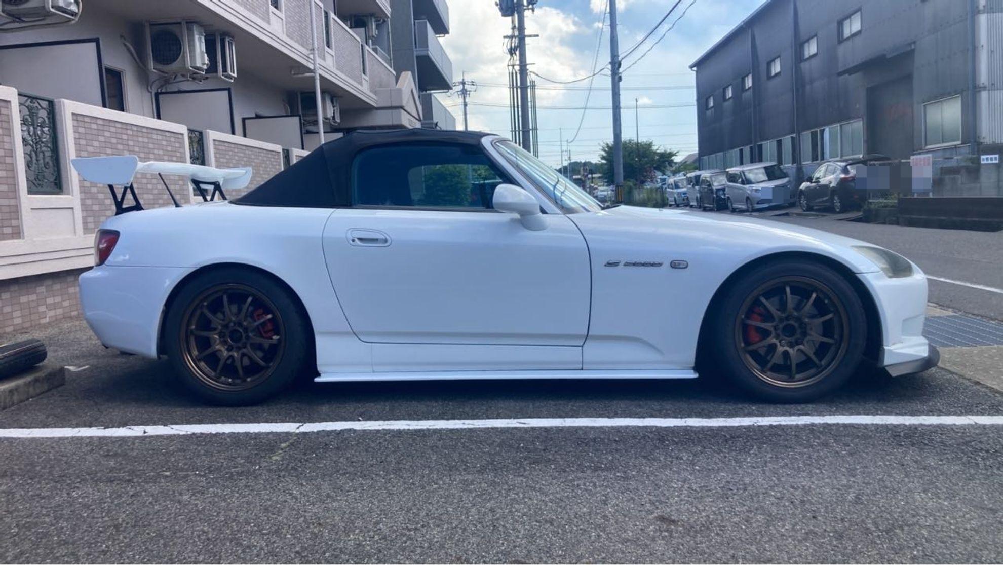 外装右