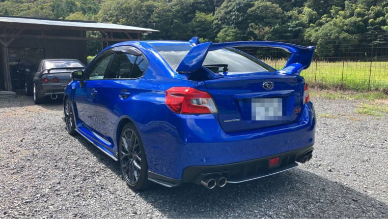 外装左後方
