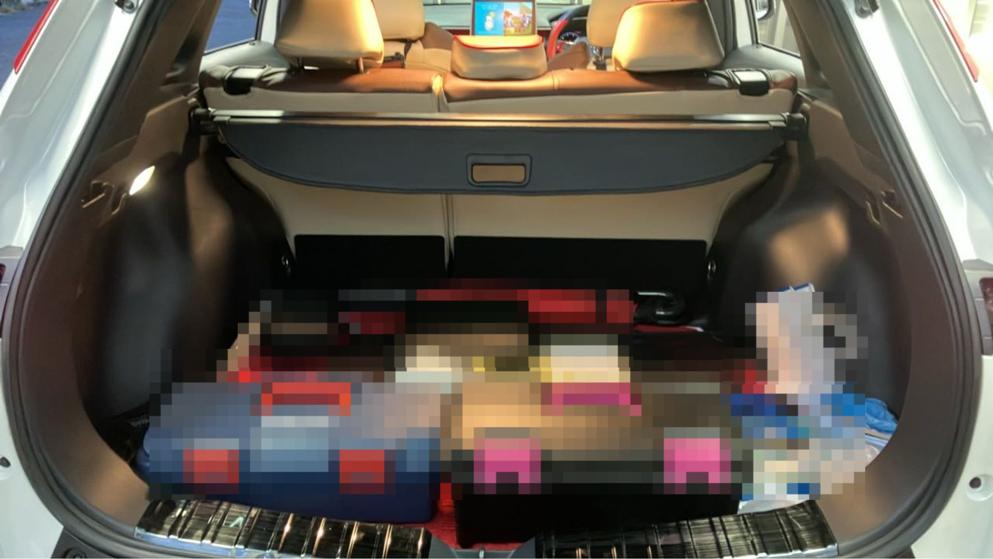 内装トランク
