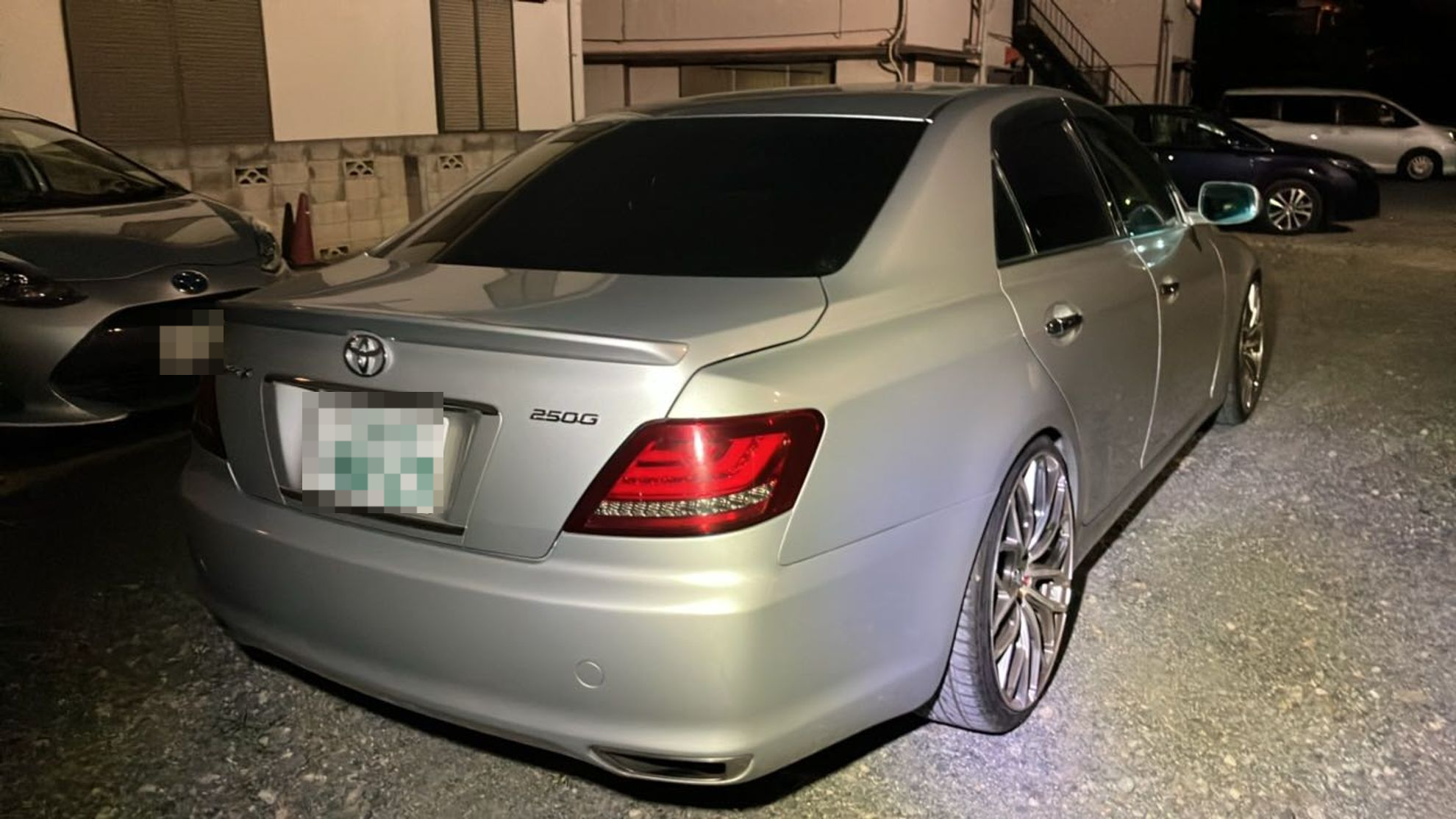外装右後
