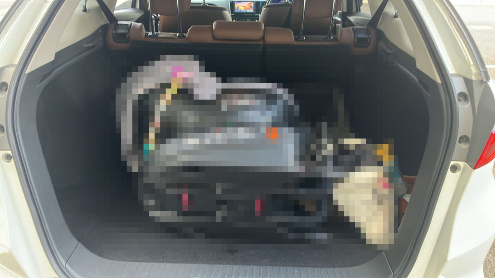 内装トランク