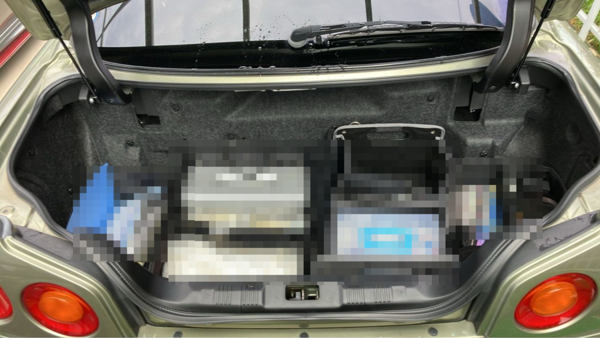 内装トランク