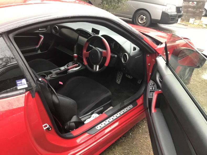 内装前方シート