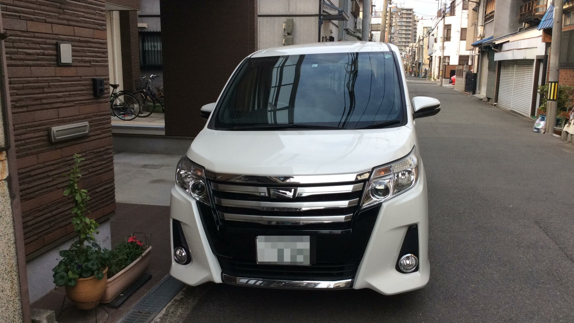 外装前方
