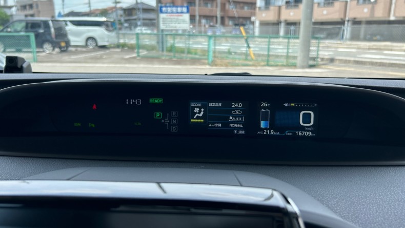 内装メーター