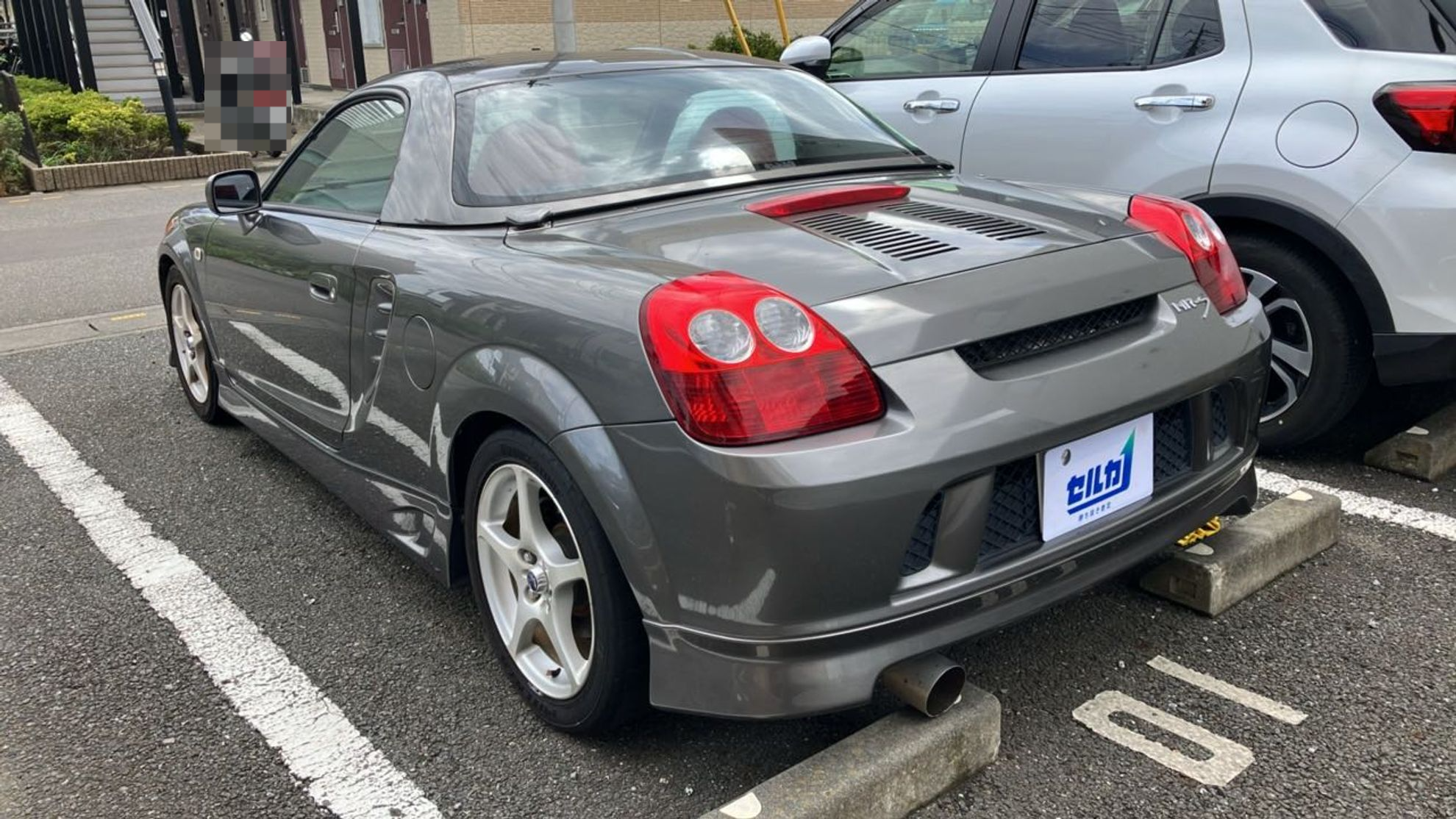 外装左後方