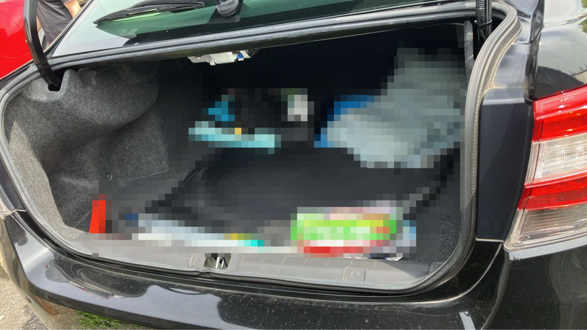 内装トランク