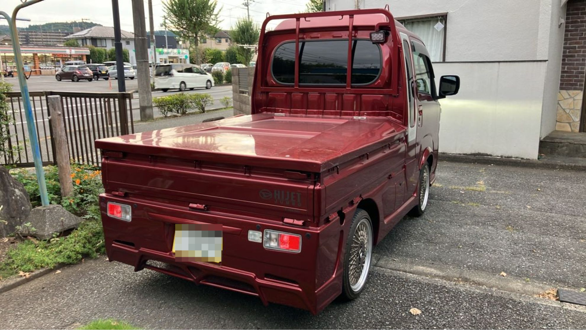 外装右後