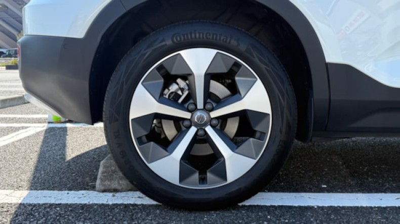 タイヤホイール後