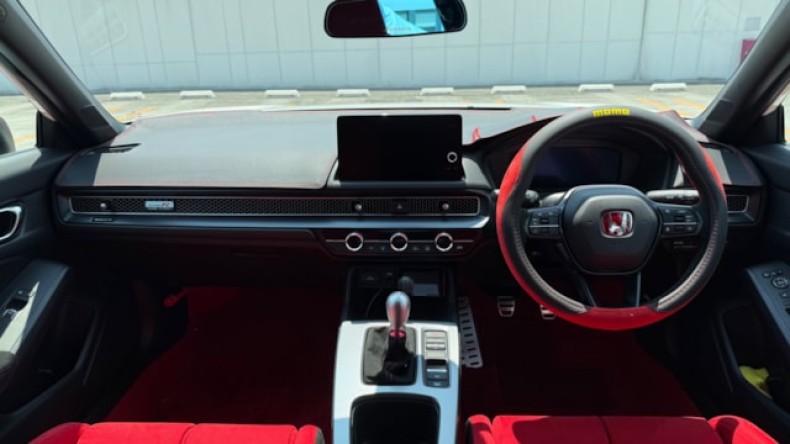 内装インパネ全体