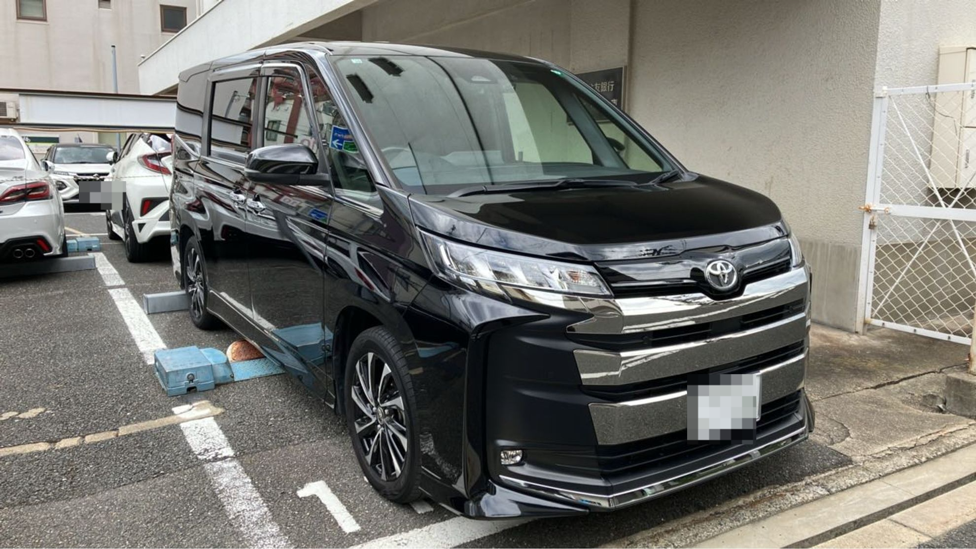 外装右前
