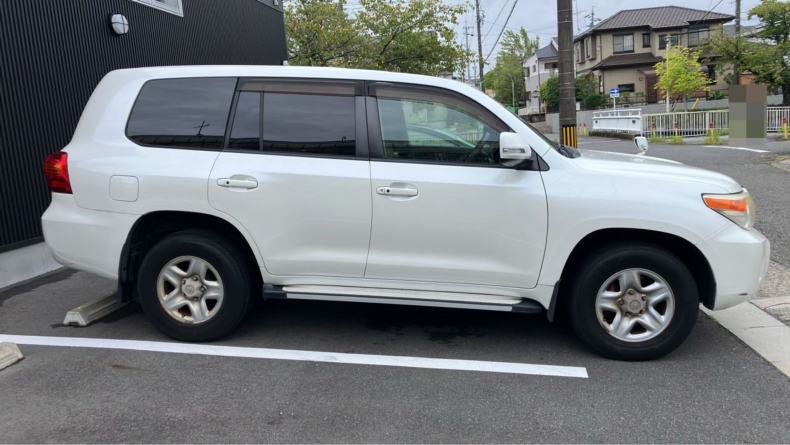 外装右