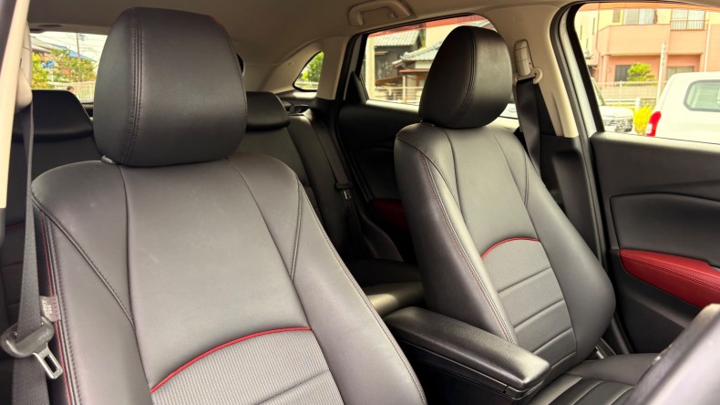 内装前方シート