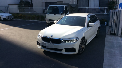 car_main_img