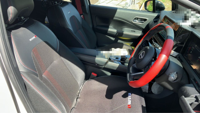 内装前方シート