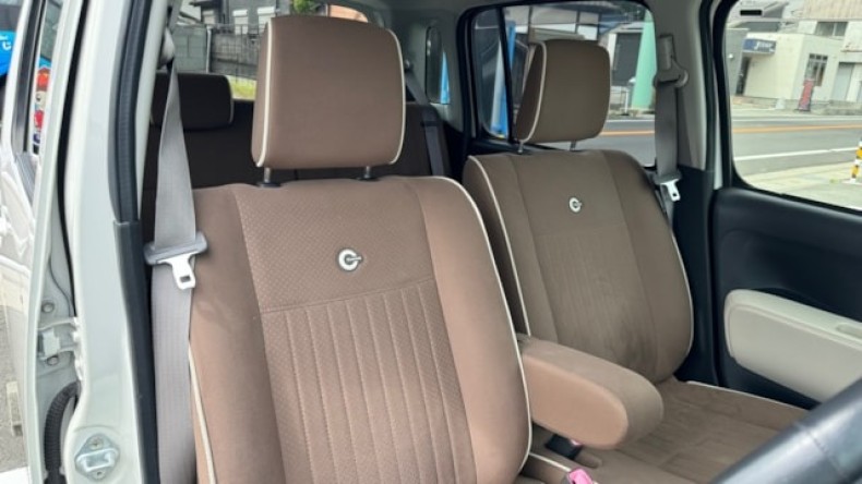 内装前方シート