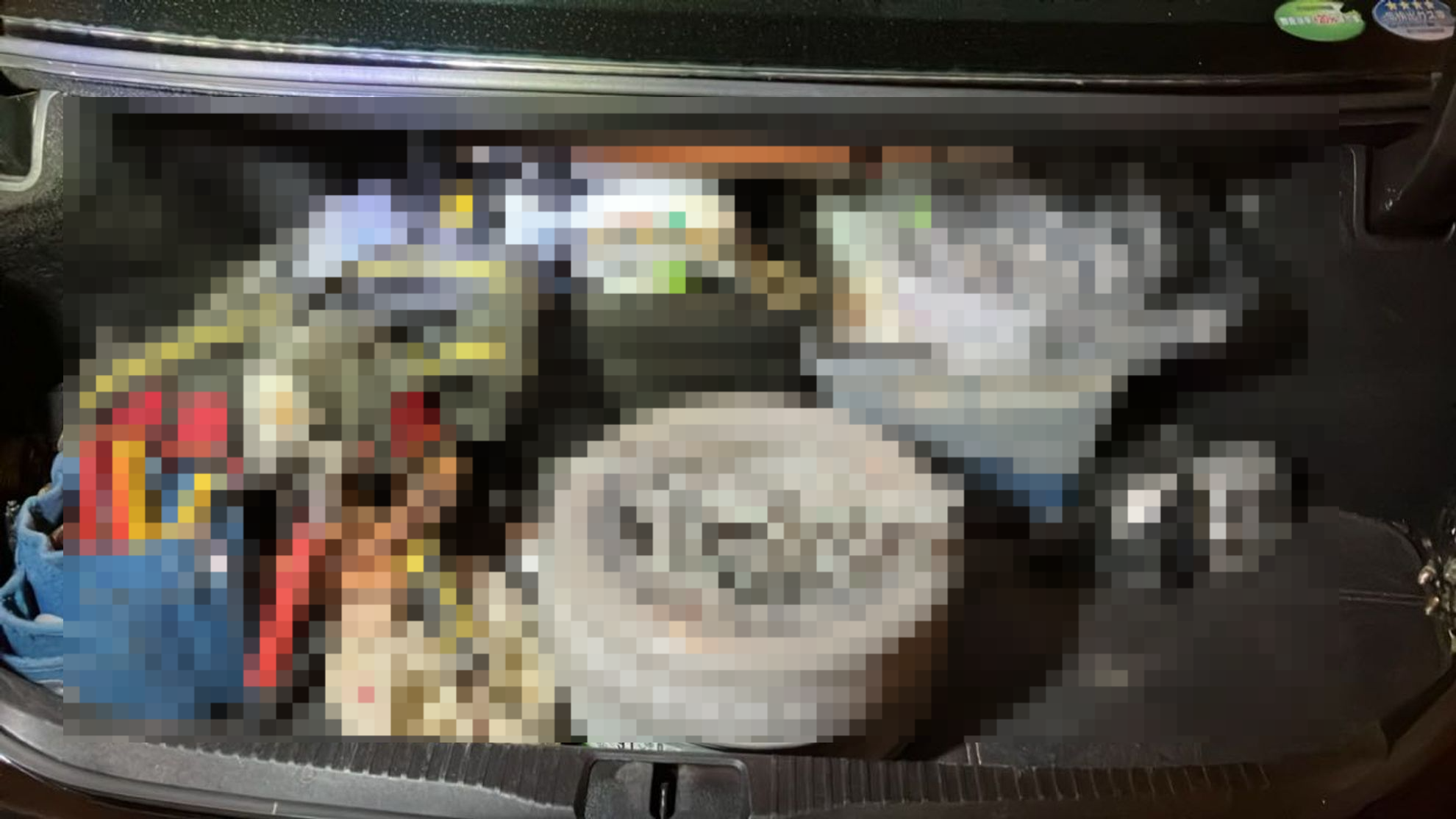 内装トランク