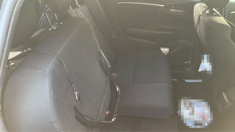 内装後方シート