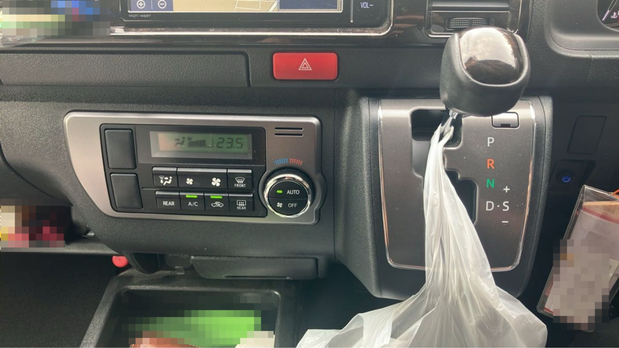 内装シフト
