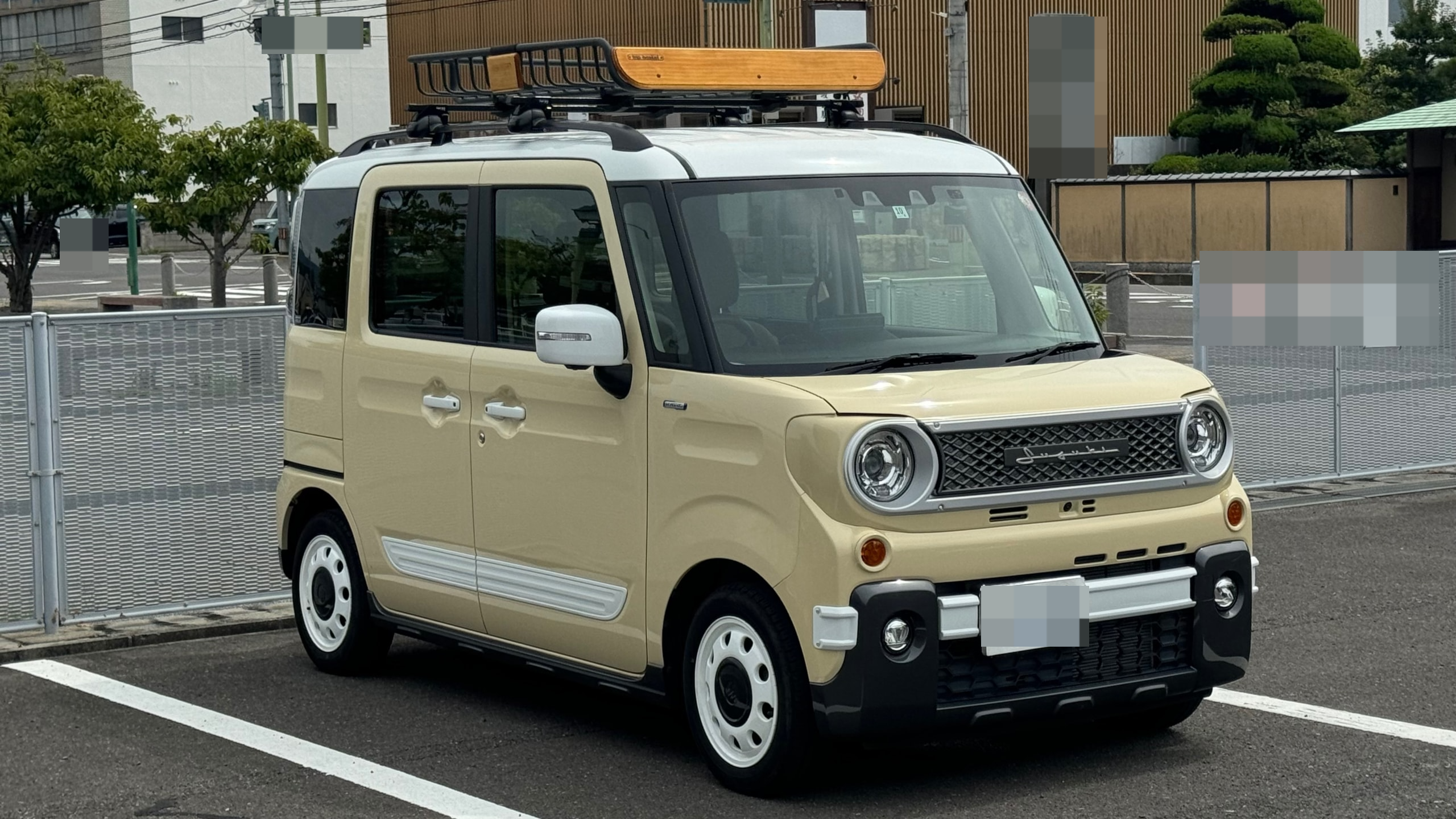 外装右前
