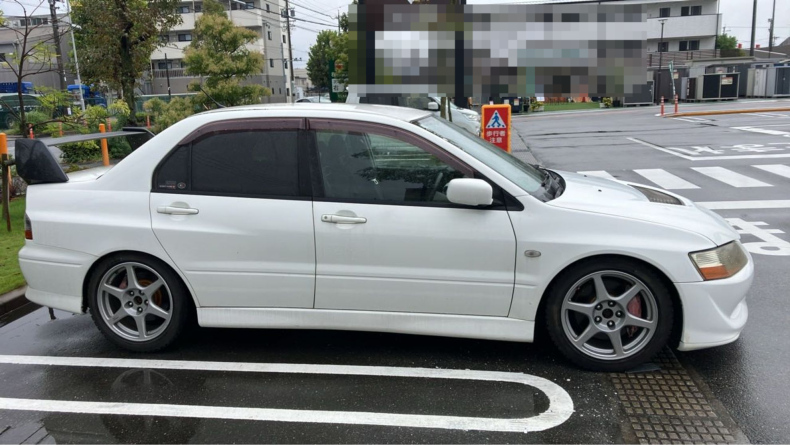 外装右