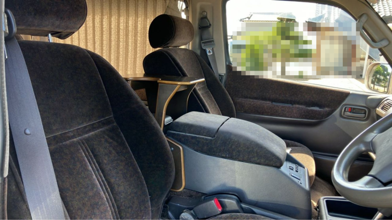 内装前方シート