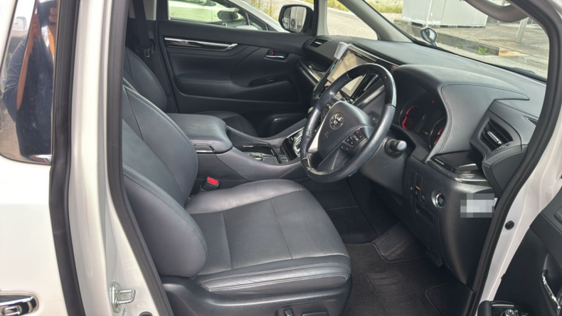 内装前方シート