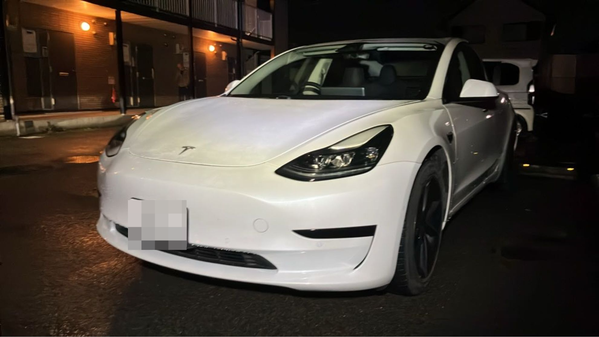 テスラ モデル３の売買実績画像