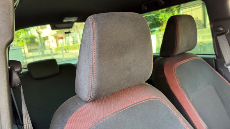 内装前方シート