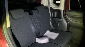 内装後方シート