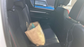 内装後方シート