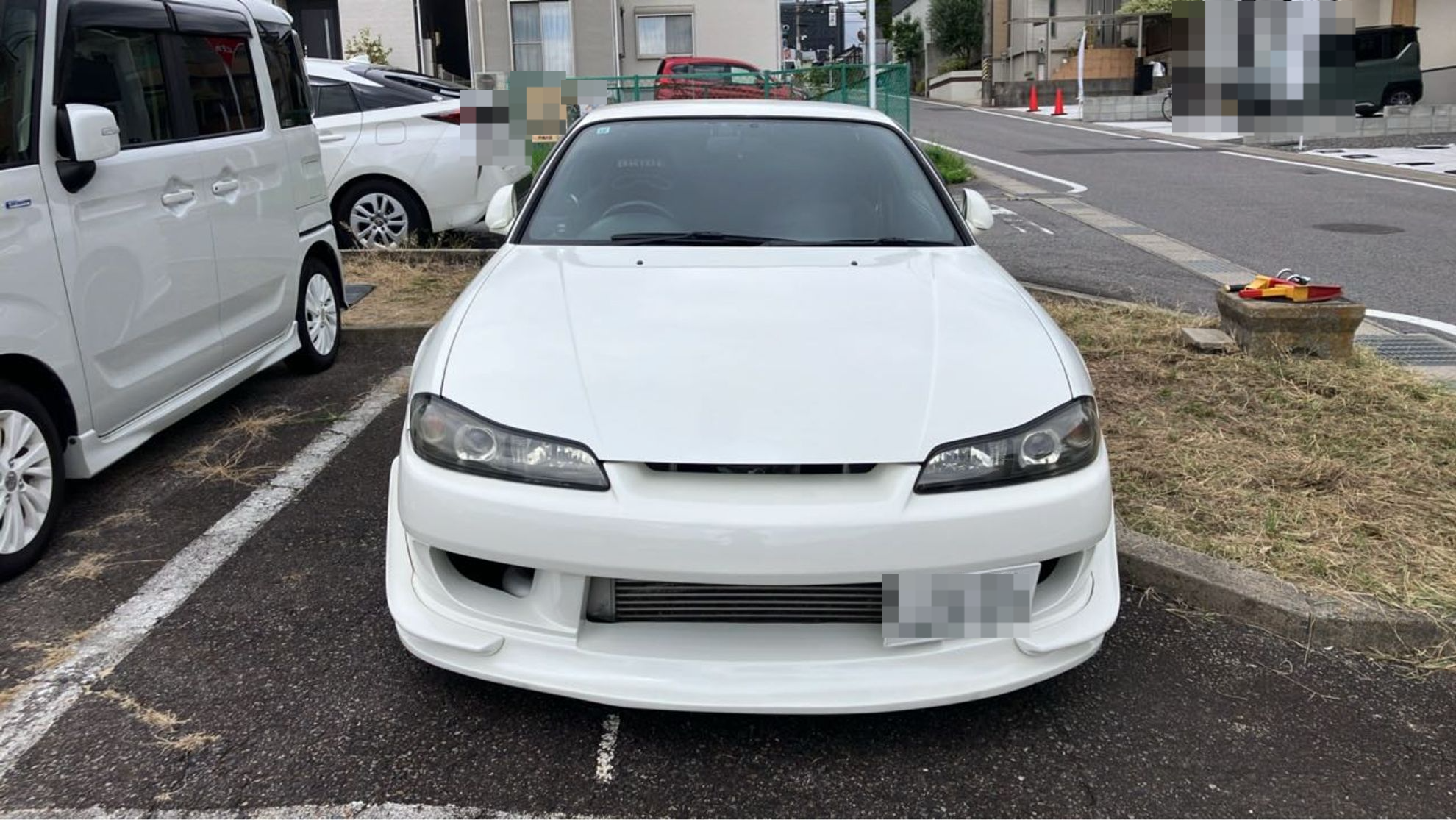 外装前方