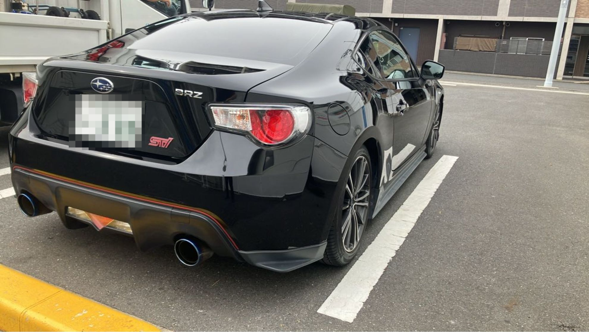 外装右後
