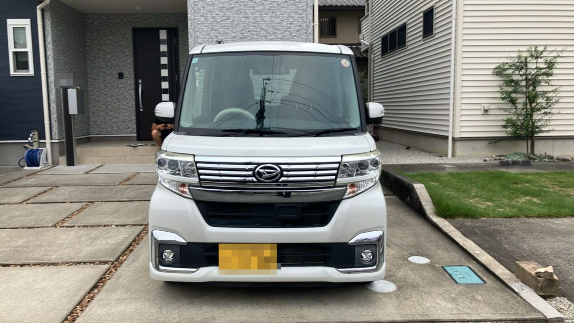 外装前方