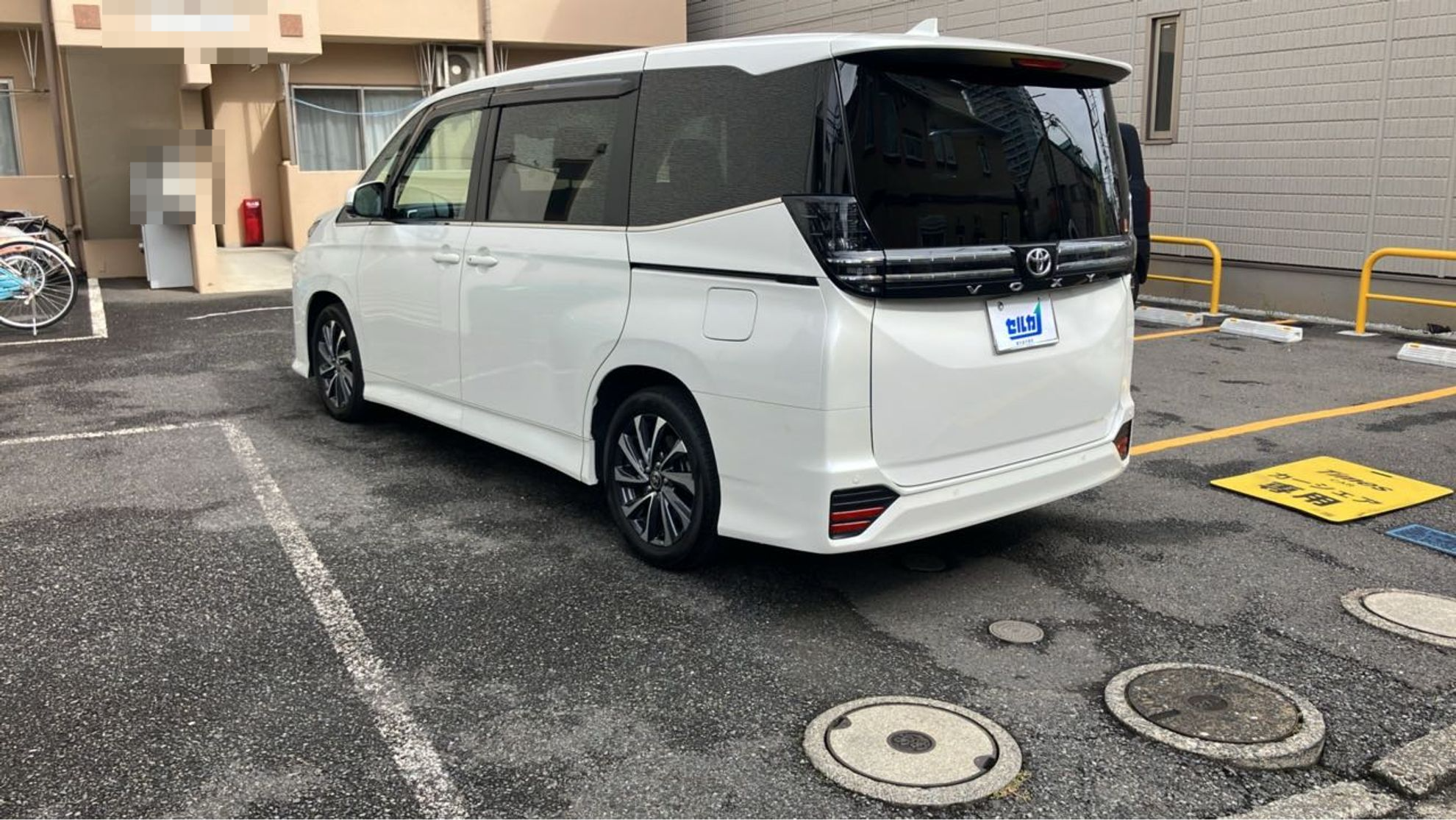 外装左後方