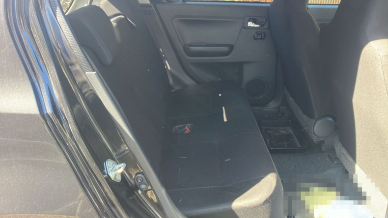 内装後方シート