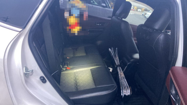 内装後方シート