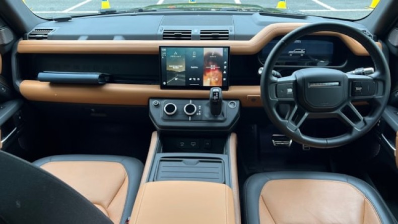 内装インパネ全体