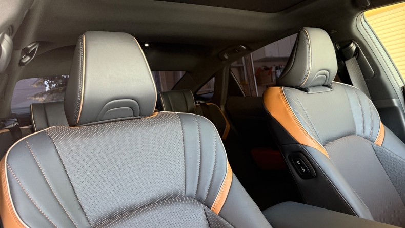 内装前方シート