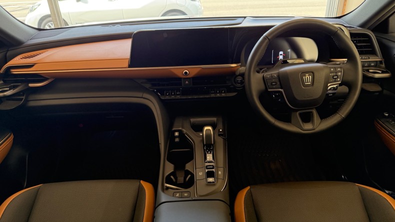 内装インパネ全体