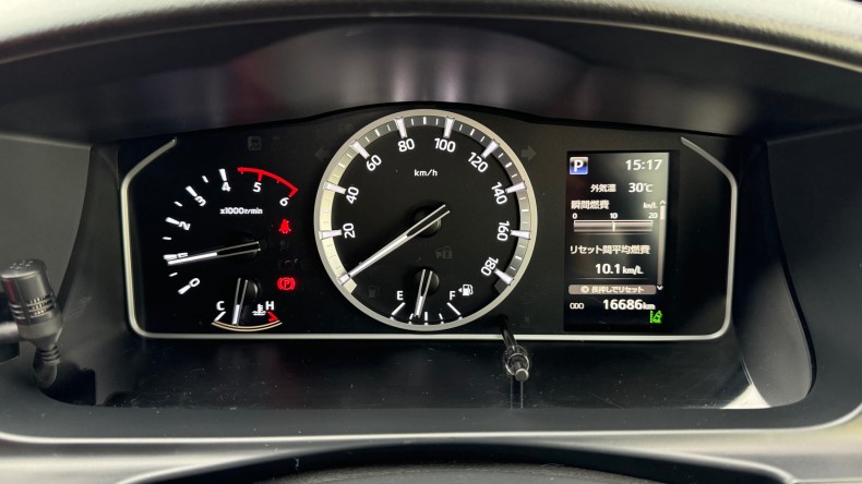 内装メーター